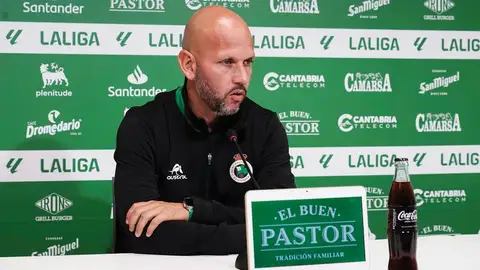 José Alberto López entrenador Racing Santander José Alberto López entrenador Racing Santander
