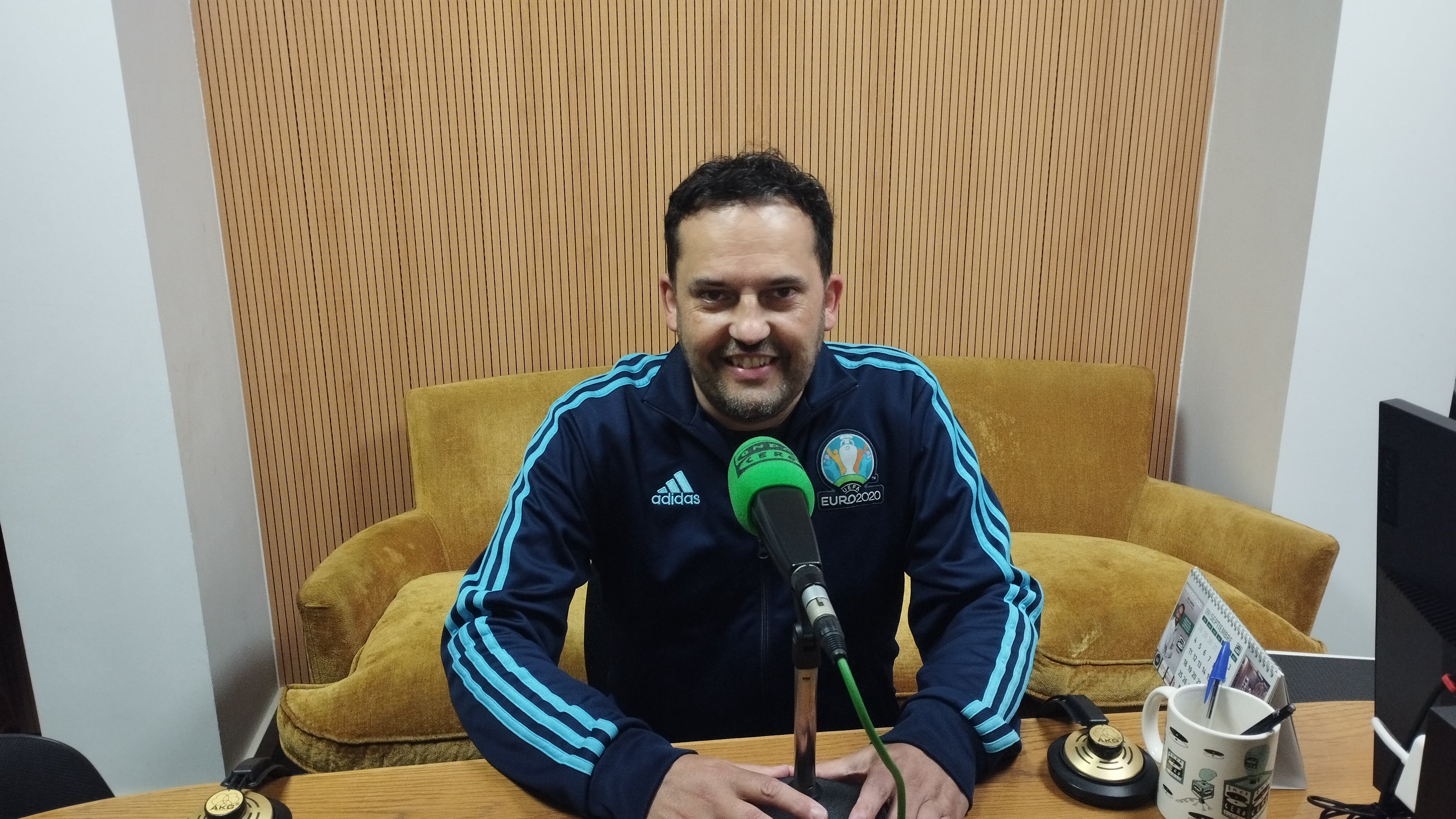 Jorge Paz, paixón polo fútbol e as viaxes Jorge Paz, paixón polo fútbol e as viaxes