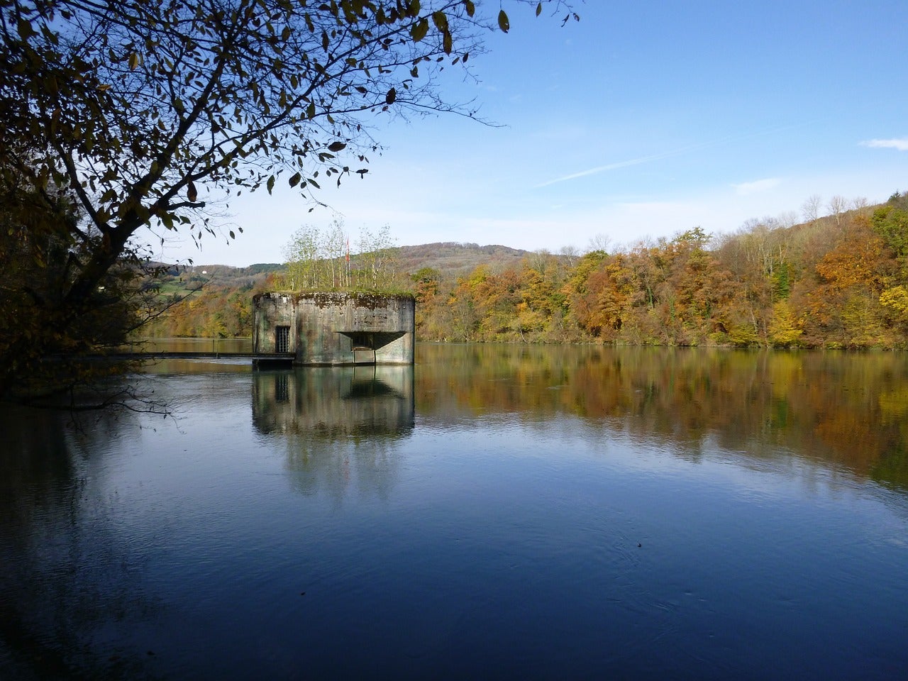 Visita los lugares históricos por los que transcurrió la Batalla del Ebro Visita los lugares históricos por los que transcurrió la Batalla del Ebro