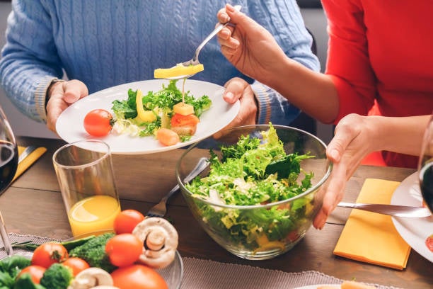 ¿Sabemos comer bien? ¿Nos interesamos por seguir una dieta saludable? ¿Sabemos comer bien? ¿Nos interesamos por seguir una dieta saludable?