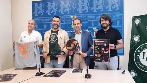 Un open de pádel recaudará fondos este fin de semana en Badajoz a favor de la Asociación Mi Princesa Rett Un open de pádel recaudará fondos este fin de semana en Badajoz a favor de la Asociación Mi Princesa Rett