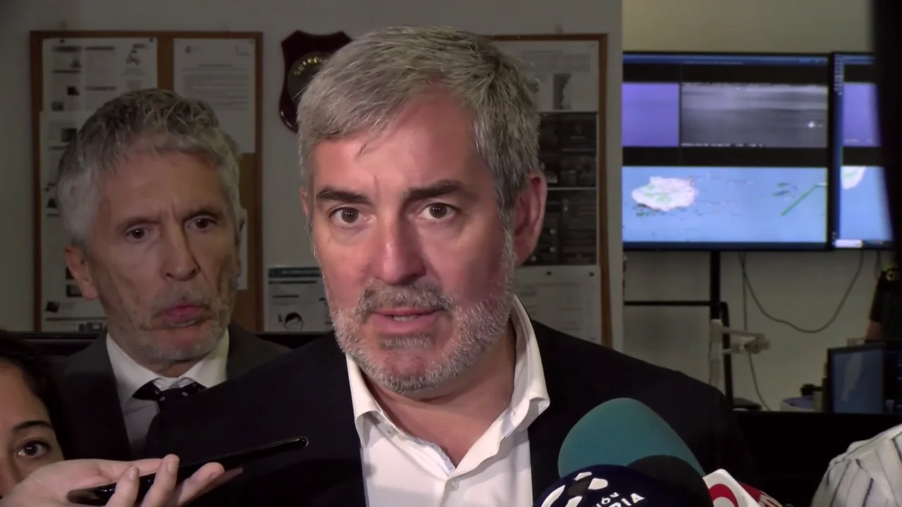 El Gobierno de Canarias asegura que hay que hacer más cambios en los medios que ayudan en la crisis migratoria El Gobierno de Canarias asegura que hay que hacer más cambios en los medios que ayudan en la crisis migratoria