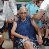 Los mayores de 85 años también pueden acudir ya a vacunarse