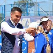 tenis tenis