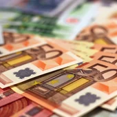 Euros Euros