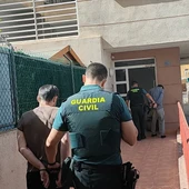 La Guardia Civil esclarece 16 robos en viviendas de la Vega Baja y el Medio Vinalopó La Guardia Civil esclarece 16 robos en viviendas de la Vega Baja y el Medio Vinalopó