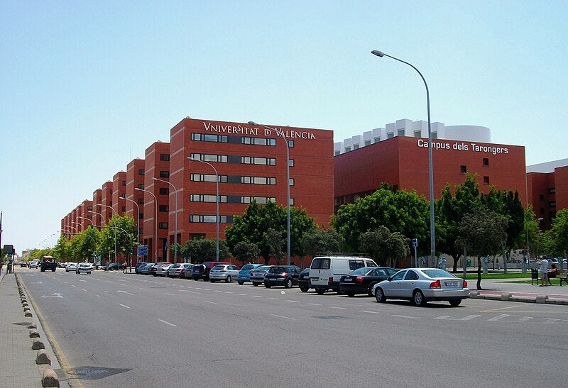 La Universitat de València abre matrícula del curso 2024-25 en El Camp de Morvedre La Universitat de València abre matrícula del curso 2024-25 en El Camp de Morvedre