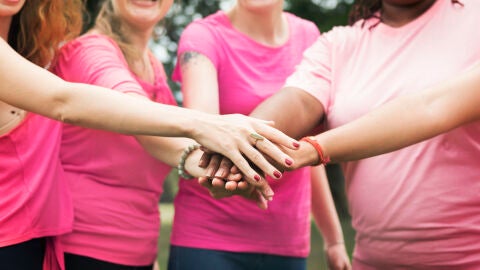 Mujeres luchando contra el C&aacute;ncer de Mama