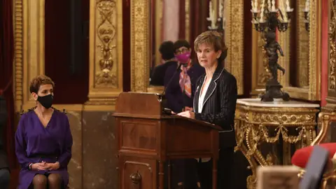 Rosalía Echeverría, presidenta de Afammer, durante los premios Berdinna 2021 Palacio de Navarra
