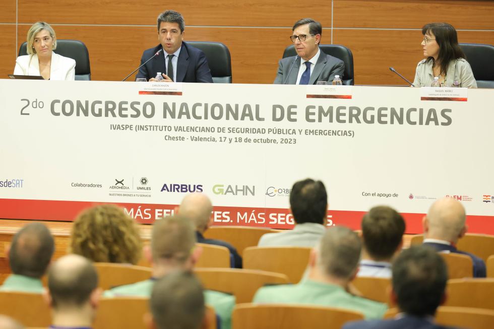 Mazón destaca el “nivel de madurez y eficacia” de las emergencias en España Mazón destaca el “nivel de madurez y eficacia” de las emergencias en España