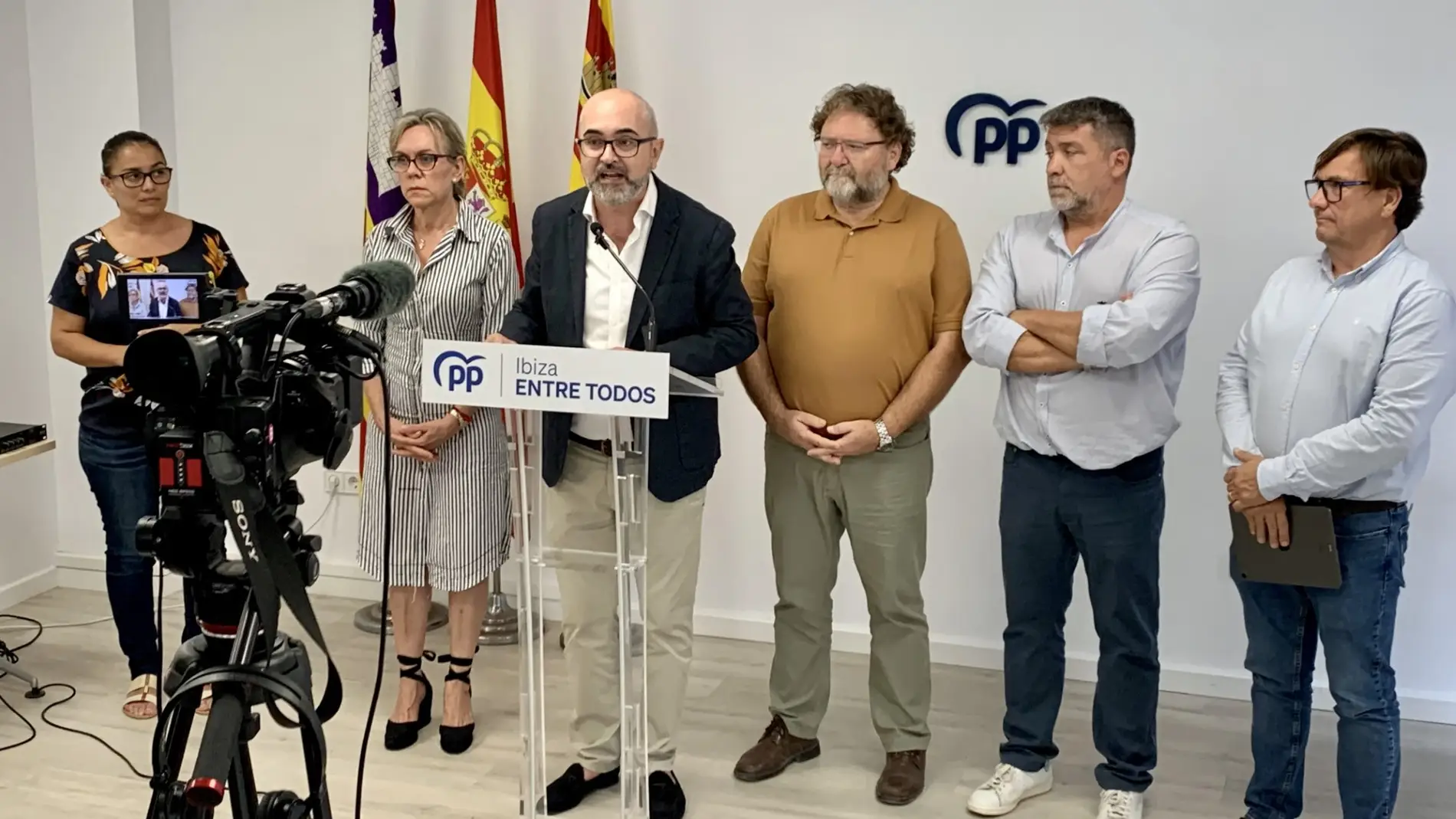 El equipo de Gobierno de Sant Josep denuncia que a su llegada al ayuntamiento se encontraron 700 expedientes urbanísticos pendientes de tramitar en Ibiza