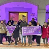 La Corporación Municipal de Ajofrín cuando recibió la distinción de la campaña.