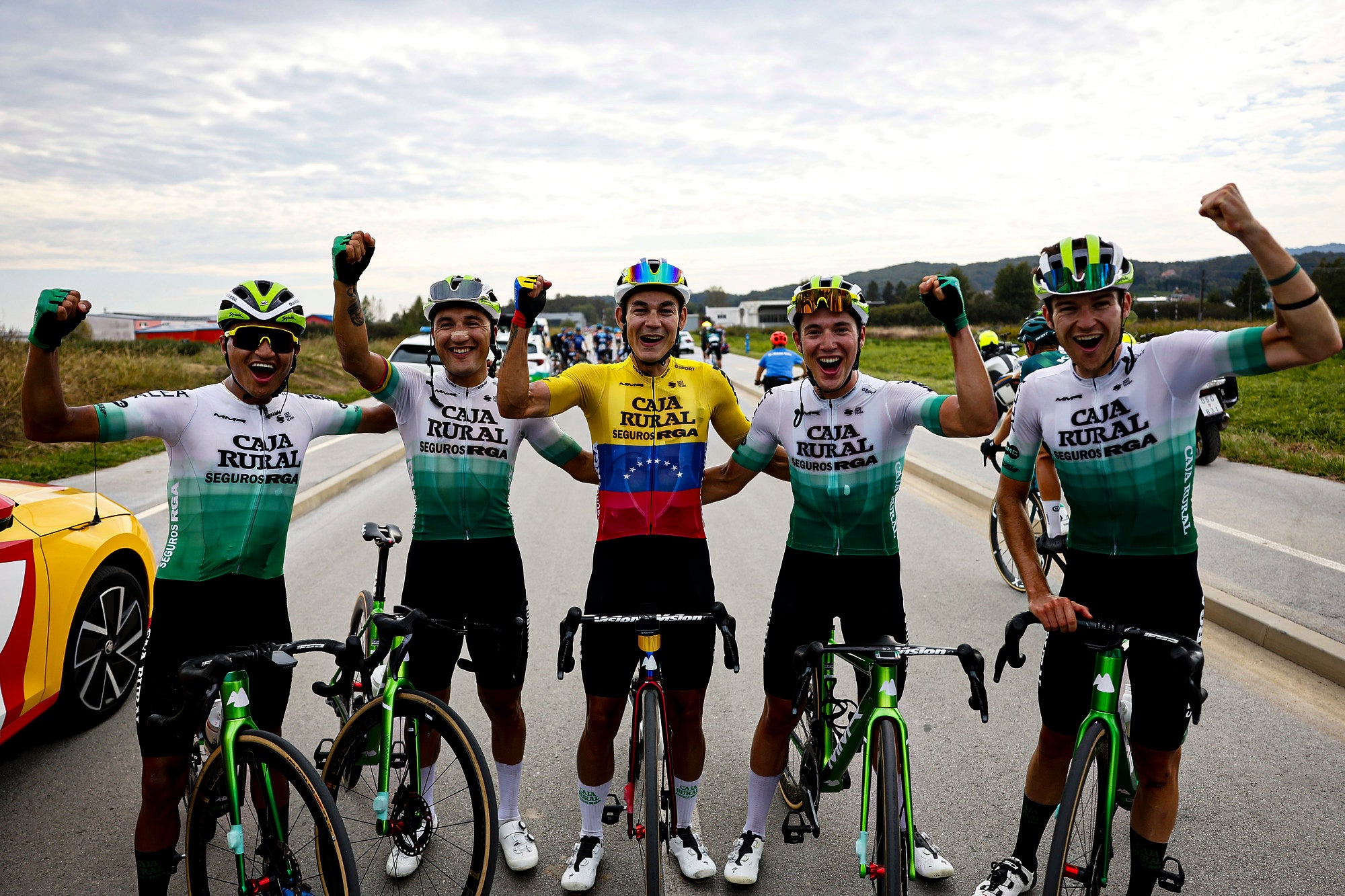 Juanma Hernández: "Tenemos que compaginar los puntos UCI con la formación de ciclistas" Juanma Hernández: "Tenemos que compaginar los puntos UCI con la formación de ciclistas"