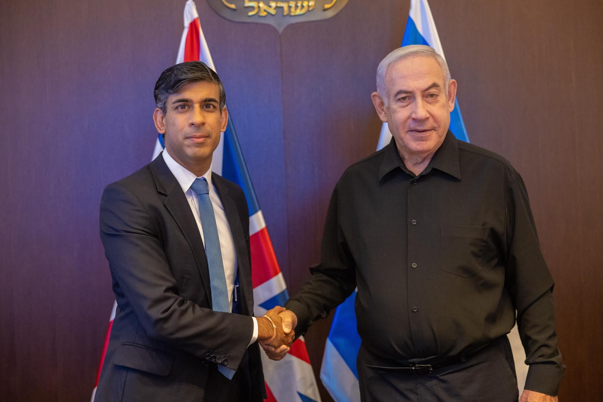 Sunak celebra la decisión de Israel de permitir la entrada de ayuda humanitaria a Gaza Sunak celebra la decisión de Israel de permitir la entrada de ayuda humanitaria a Gaza