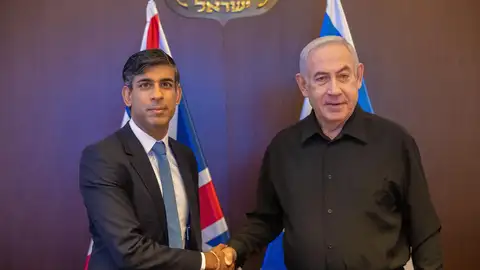 Sunak celebra la decisión de Israel de permitir la entrada de ayuda humanitaria a Gaza Sunak celebra la decisión de Israel de permitir la entrada de ayuda humanitaria a Gaza