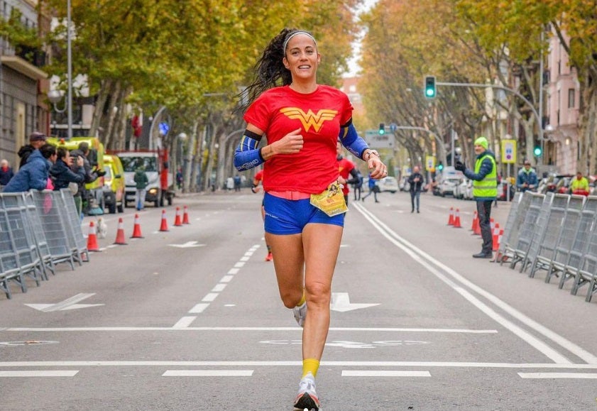 Carlota Serrano, la atleta que superó el cáncer de mama: "No podía entender por qué a mí" Carlota Serrano, la atleta que superó el cáncer de mama: "No podía entender por qué a mí"