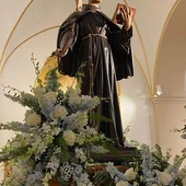 Imagen del trono de Nuestro Santo Patrón San Pedro Alcántara Imagen del trono de Nuestro Santo Patrón San Pedro Alcántara