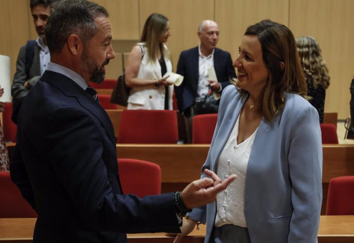 Acuerdo inminente entre PP y VOX en el Ayuntamiento de València Acuerdo inminente entre PP y VOX en el Ayuntamiento de València