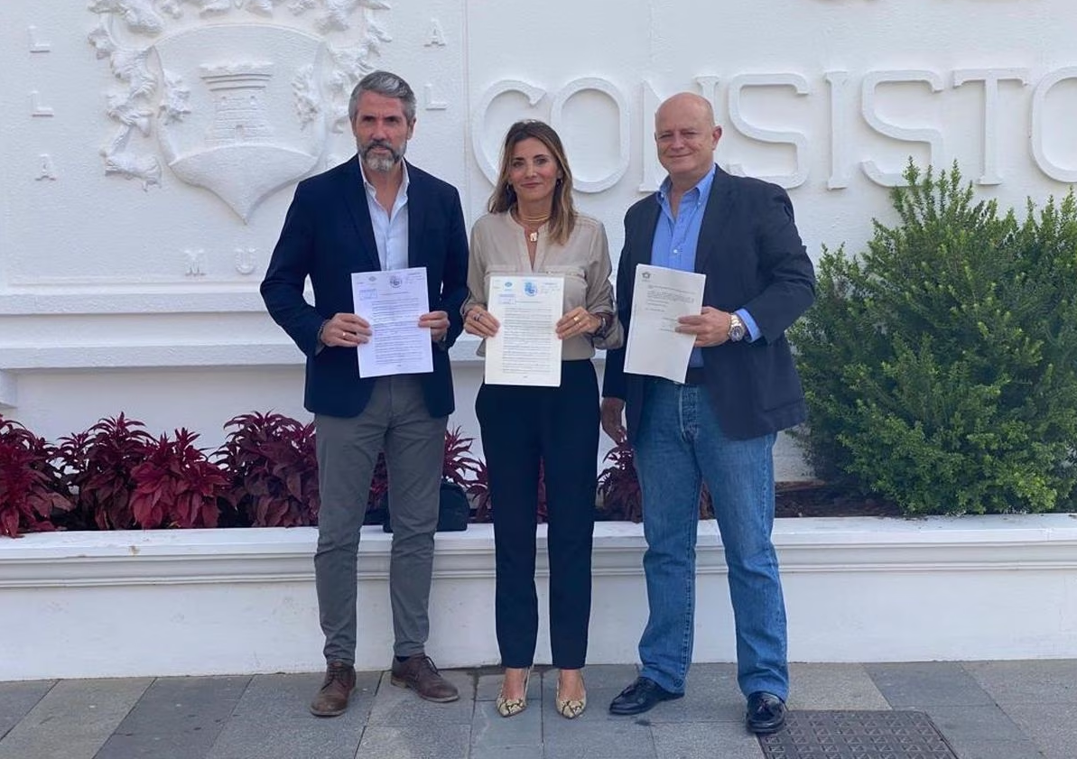 PP, Vox y Juan Carlos Maldonado se unen para desalojar al PSOE de la alcaldía de Mijas PP, Vox y Juan Carlos Maldonado se unen para desalojar al PSOE de la alcaldía de Mijas