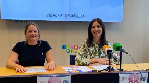 D&eacute;bora Carretero y M&oacute;nica G&oacute;mez