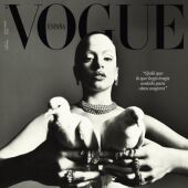 Rosalía en la portada del número de noviembre de la revista Vogue España 