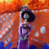 Detalle del altar de muertos en el MEL Detalle del altar de muertos en el MEL