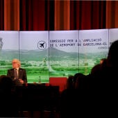  La Comissió creada per Foment del Treball proposa allargar la pista 840 metres, arribant als 3mil 500, passant per sobre La Ricarda
