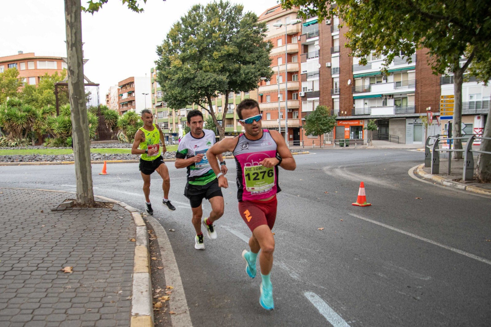 Voluntario agredido por un conductor en la maratón de Ciudad Real: "Se bajó del coche, me dio un puñetazo, caí al suelo y me quedé en el limbo" Voluntario agredido por un conductor en la maratón de Ciudad Real: "Se bajó del coche, me dio un puñetazo, caí al suelo y me quedé en el limbo"