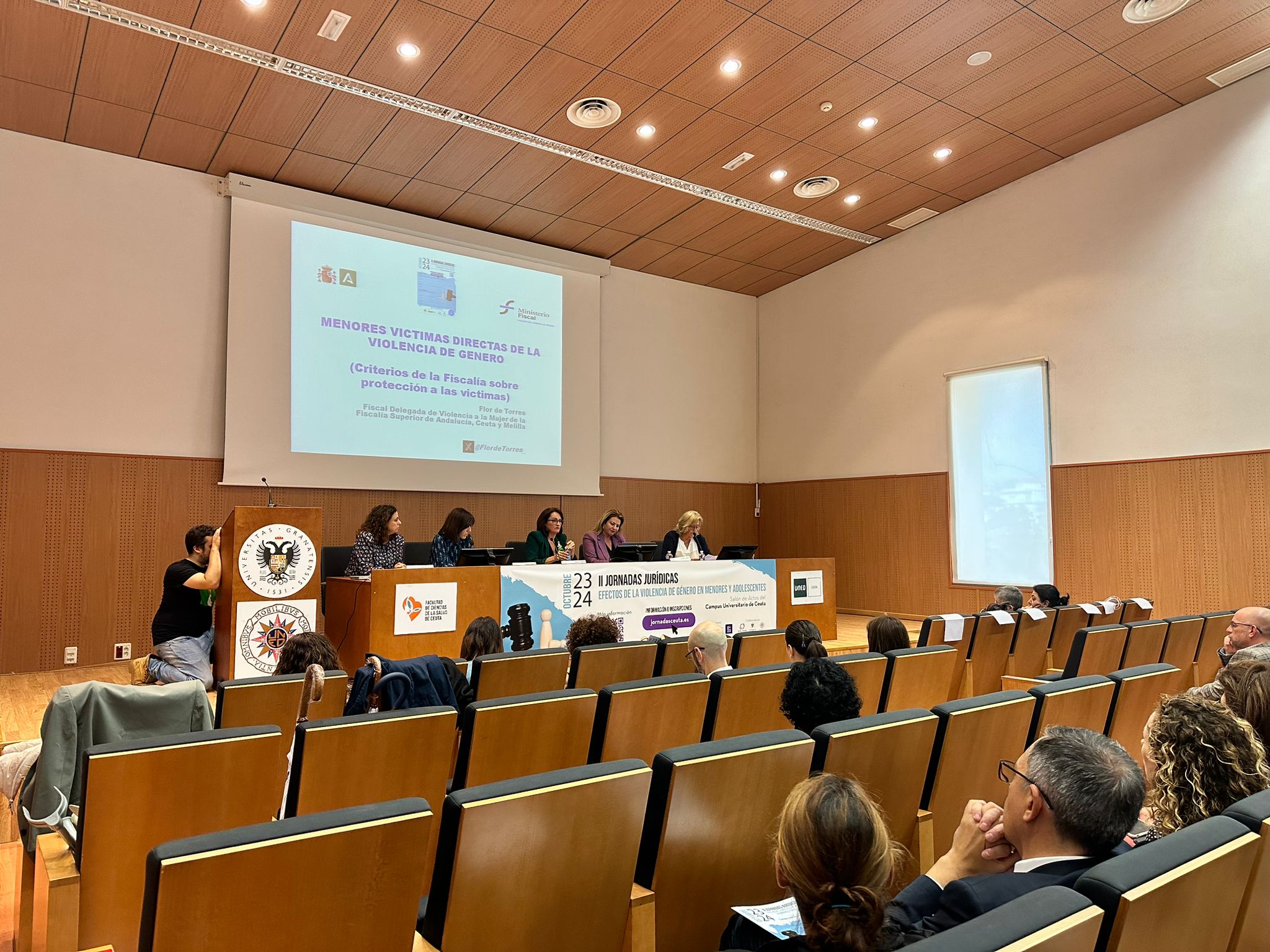 El Campus Universitario de Ceuta acoge las II Jornadas Jurídicas centradas en la Violencia de Género El Campus Universitario de Ceuta acoge las II Jornadas Jurídicas centradas en la Violencia de Género