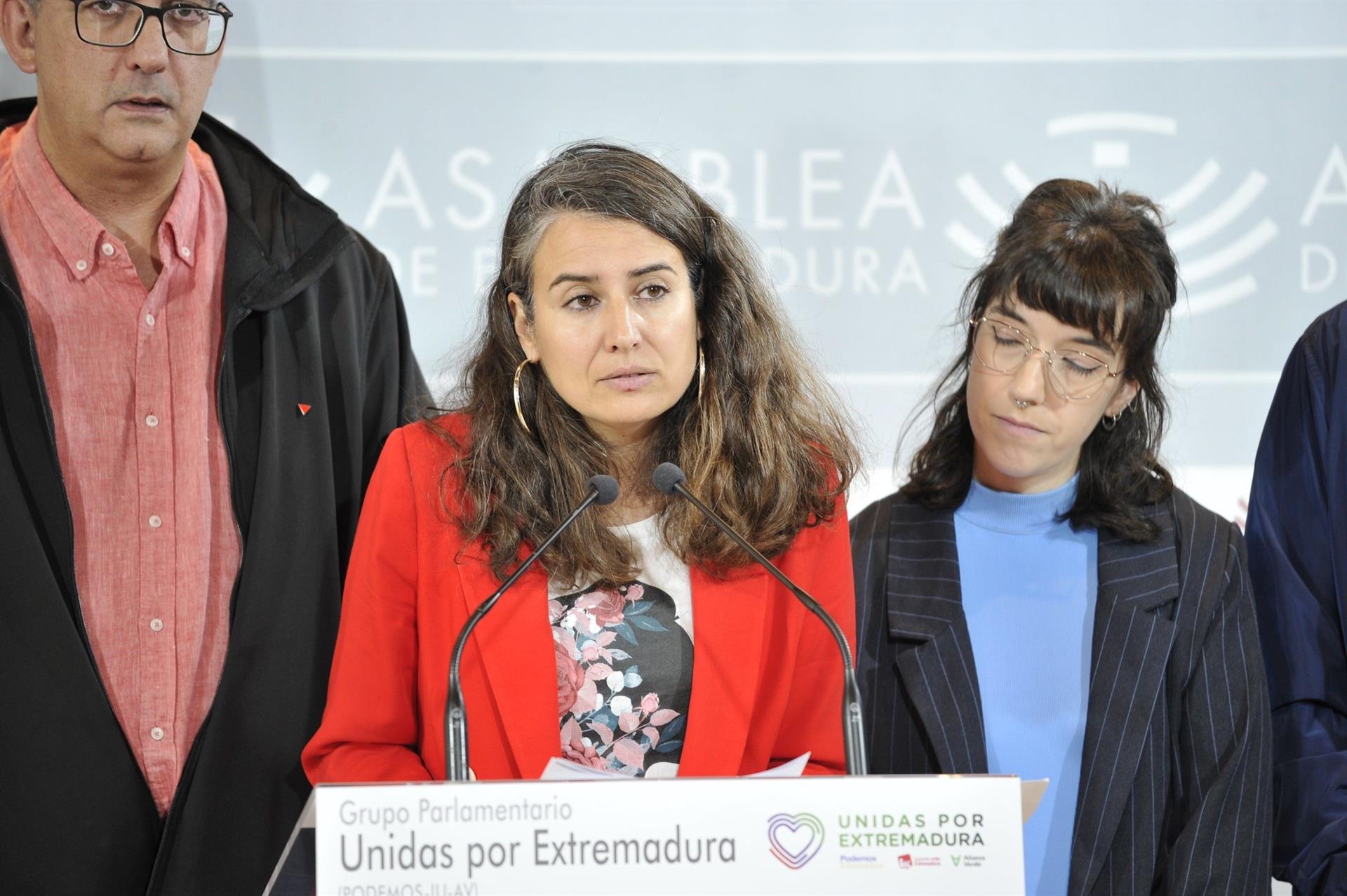 De Miguel dice que se sintió amenazada por Valencia, esta lo niega y dice tener la "conciencia tranquilísima" De Miguel dice que se sintió amenazada por Valencia, esta lo niega y dice tener la "conciencia tranquilísima"
