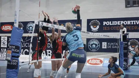 O Aceites Abril sufre unha dura derrota na casa contra o CV Torrejón O Aceites Abril sufre unha dura derrota na casa contra o CV Torrejón