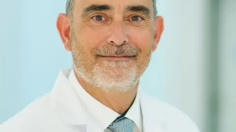 El doctor Miguel de la Cruz El doctor Miguel de la Cruz