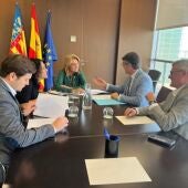 Reunión del alcalde de La Vila y la consellera de Sanitat