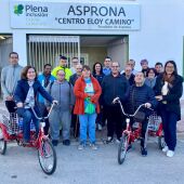 La DGT cede dos triciclos para las personas del Centro Ocupacional de Asprona