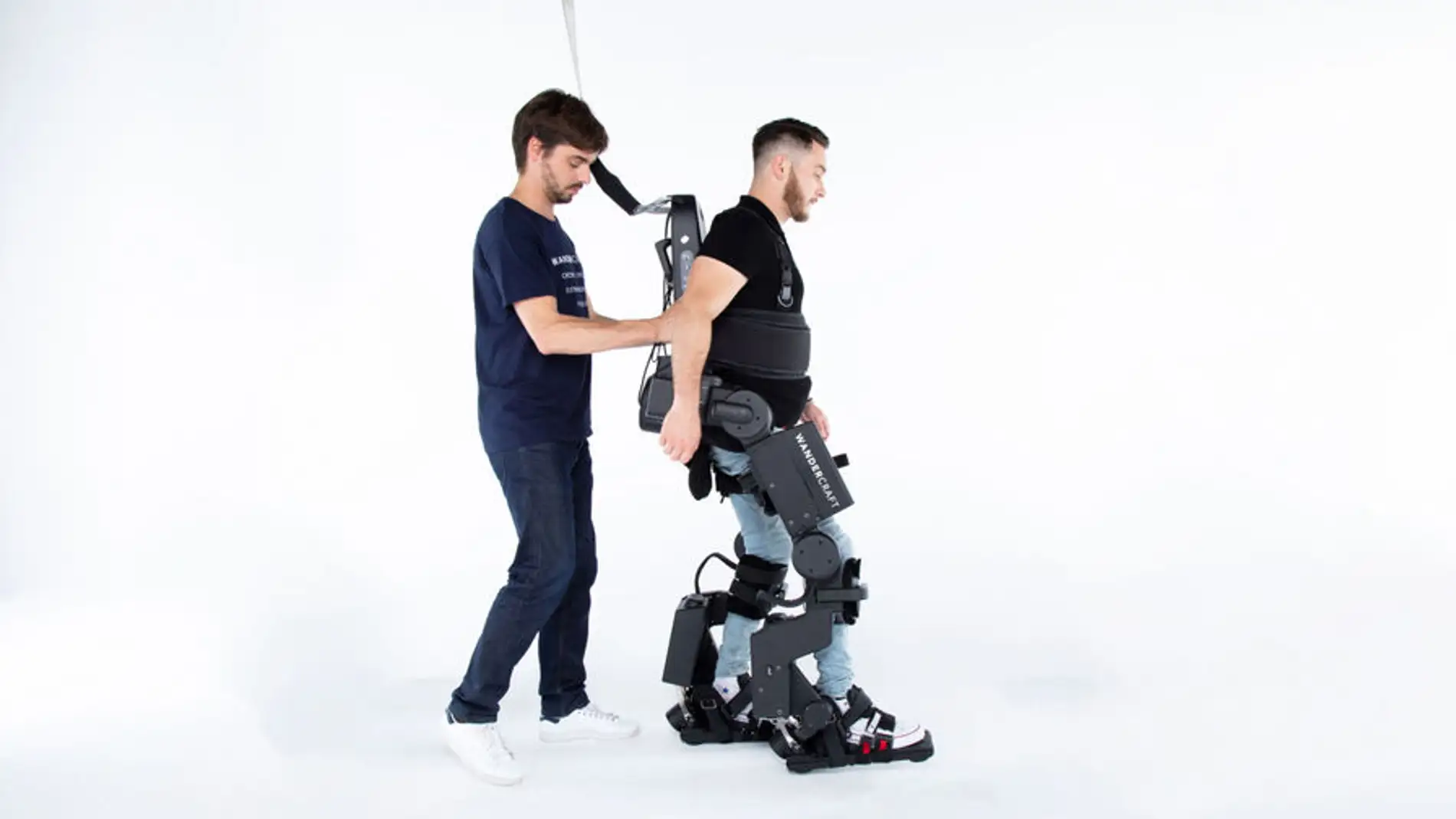 Modelo de exoesqueleto adquirido por el SCS para la Unidad de Lesionados Medulares
