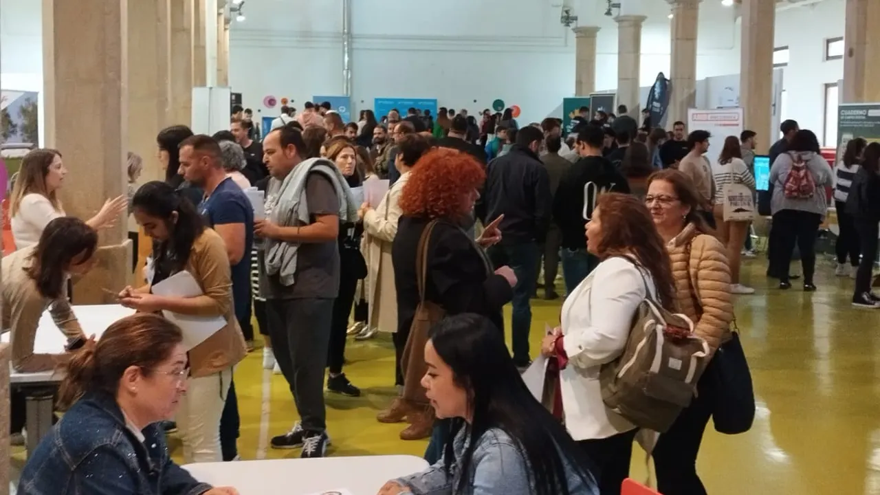 El teatro municipal de Alcañiz ha sido el lugar elegido para celebrar la feria