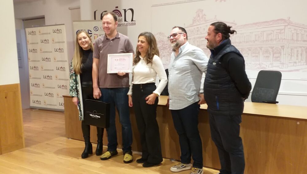 Entrega de los premios de la Ruta de la Morcilla de León 2023 a la tapa innovadora a El Calecho