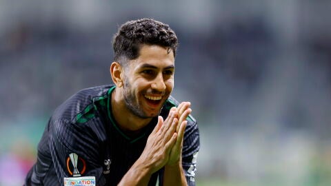 Ayoze celebra su gol al Aris Limassol en la Europa League.