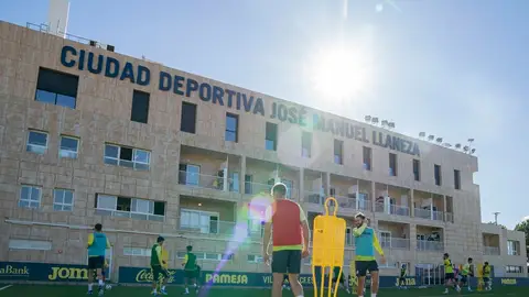 Entrenamiento del Villarreal en la Ciudad Deportiva Entrenamiento del Villarreal en la Ciudad Deportiva