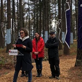 Elixabete Etxanobe inaugura el bosque de Oma Elixabete Etxanobe inaugura el bosque de Oma
