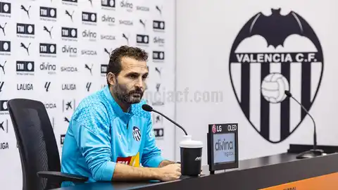 Baraja desea que Valencia tenga "un estadio como se merece" Baraja desea que Valencia tenga "un estadio como se merece"