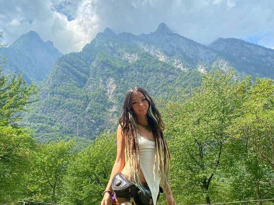 Se confirma la muerte de Shana Louk, la alemana secuestrada por Hamás: "Estos sádicos le cortaron la cabeza" Se confirma la muerte de Shana Louk, la alemana secuestrada por Hamás: "Estos sádicos le cortaron la cabeza"