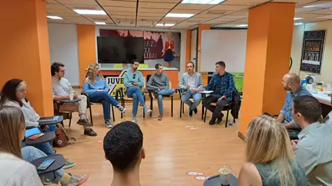 Ovidio Zapico ja presentado el proyecto al Conseyu de la mocedá Ovidio Zapico ja presentado el proyecto al Conseyu de la mocedá