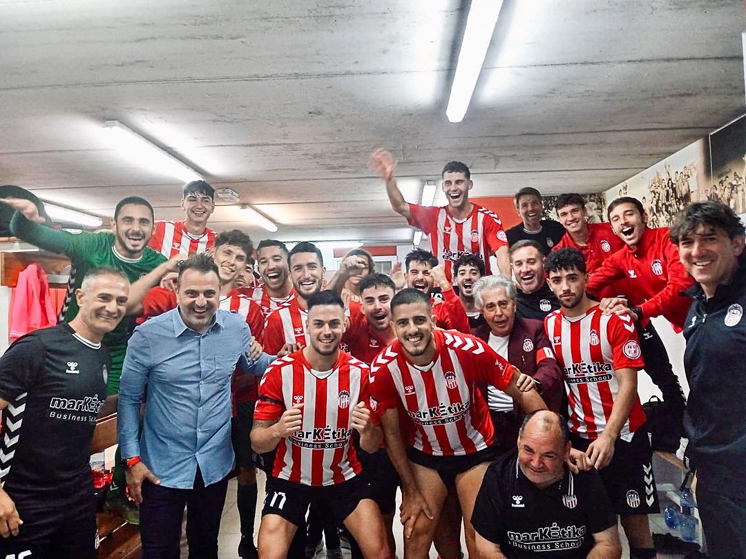 Festival de goles en El Fornás: Acero 5 - Patacona 4 Festival de goles en El Fornás: Acero 5 - Patacona 4