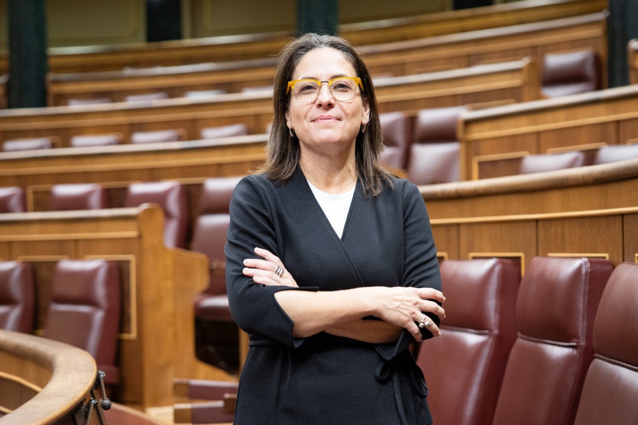 Gil de Reboleño (Sumar): "Lo que promete Yolanda Díaz lo cumple: ya trabajamos en el Pacto por el Empleo en Cádiz" Gil de Reboleño (Sumar): "Lo que promete Yolanda Díaz lo cumple: ya trabajamos en el Pacto por el Empleo en Cádiz"