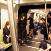 Metrovalencia ofrece este martes servicio nocturno con motivo de la noche Halloween. 