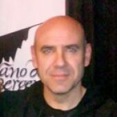 Oscar Olmeda. Director de teatro.