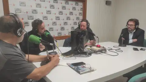 De izda. a dcha Juan de Dios López, Sebastián Marín, José García de Mateos y Javier Ruiz en El Mini De izda. a dcha Juan de Dios López, Sebastián Marín, José García de Mateos y Javier Ruiz en El Mini