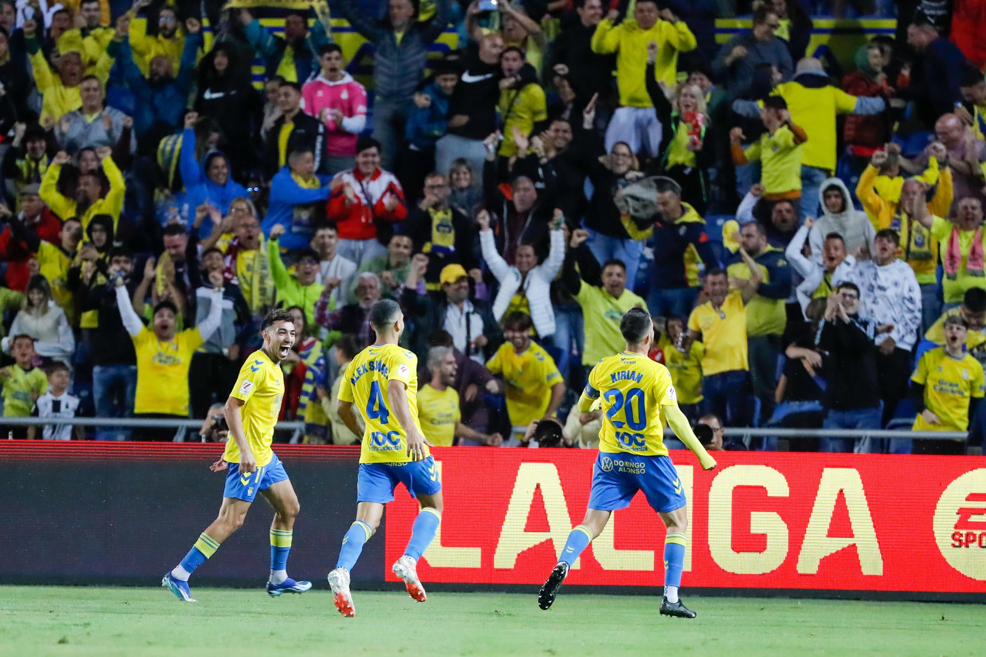 Las Palmas amarga el fin de semana del Atlético Las Palmas amarga el fin de semana del Atlético