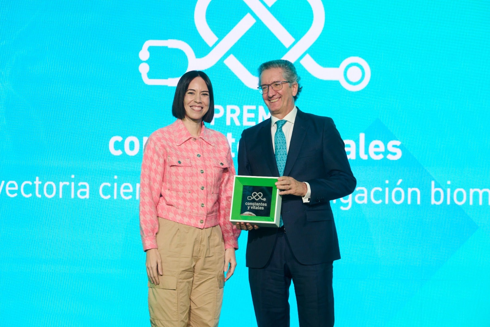 La Sexta premia la trayectoria científica de Jesús San Miguel La Sexta premia la trayectoria científica de Jesús San Miguel